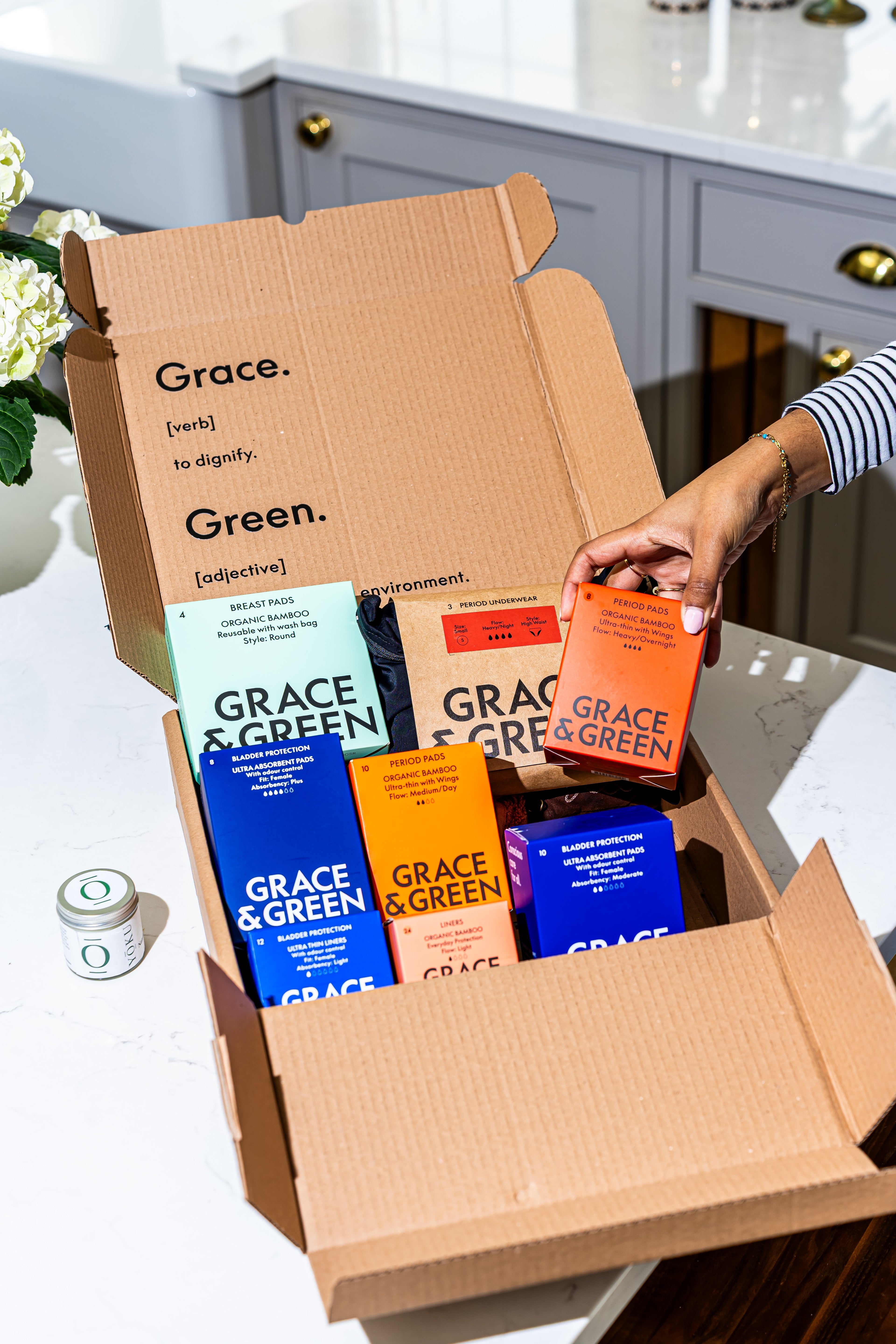 Grace & Green Postpartum Leaky Kit – Fourth Trimester Set